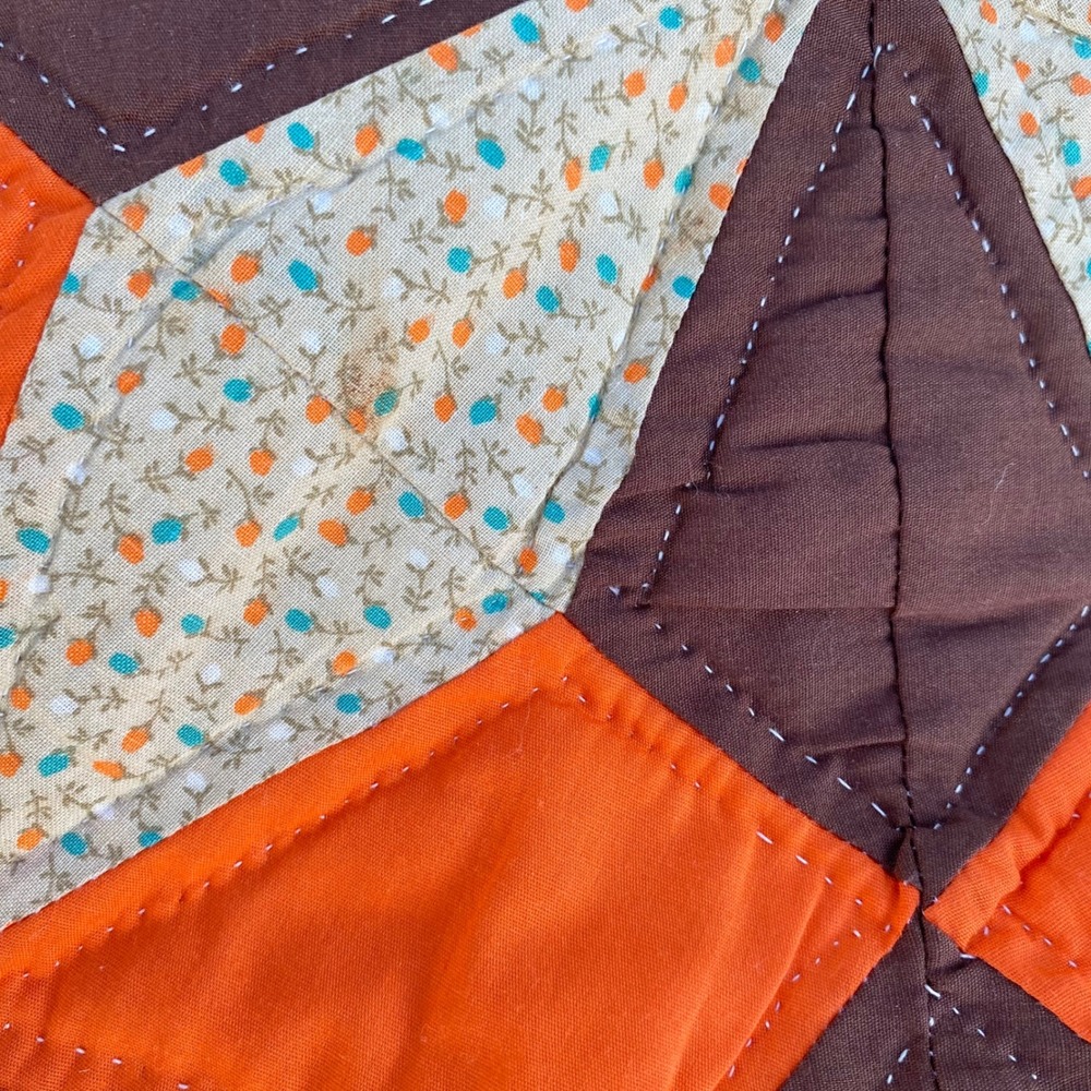 Vintage Handmade Patchwork Quilt Star Geometric Orange Brown Calico 70s Retro - Picture 8 of 15